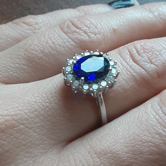 🖤5for30🖤 Princess Diana inspired imitation sapphire and diamond ring. - Picture 1 of 2